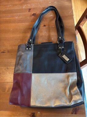 the Sak Leather Tote Bag - Black, Gray, Burgundy, Gold